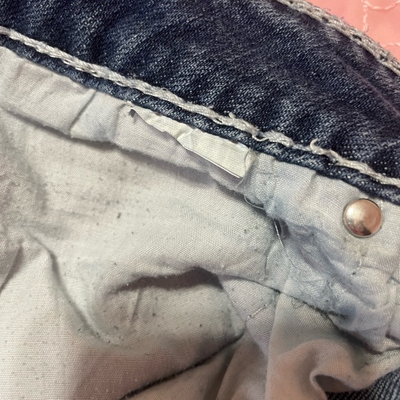 Mss Chic bedazzled, y2k, mcbling, capri jeans. - Picture 8 of 9